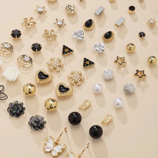 Set de 30 paires de boucles d'oreilles pour femme – Mix varié de clous d'oreilles avec Hartjes, Fleurs, papillons, perles et motifs géométriques dans des tons Goud et noirs