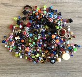 Mix de 250 grammes Peircings variés et stylés, piercings au nombril, à la langue, au téton et aux oreilles