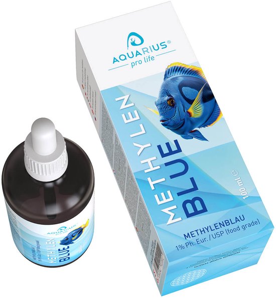 Flesje met donkerbruine vloeistof en druppelaar dop, naast een doos. De doos toont een blauw-gele vis en de tekst "METHYLEN BLUE 100 ml".