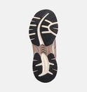 Zool van roze Skechers sneaker met profiel en 'Stamina Sport' tekst.