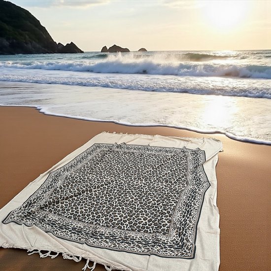 XL panter strandkleed - groot strandlaken - panterprint strandkleed - dierenprint laken - Tweepersoons zomersprei - tweepersoons strandlaken -