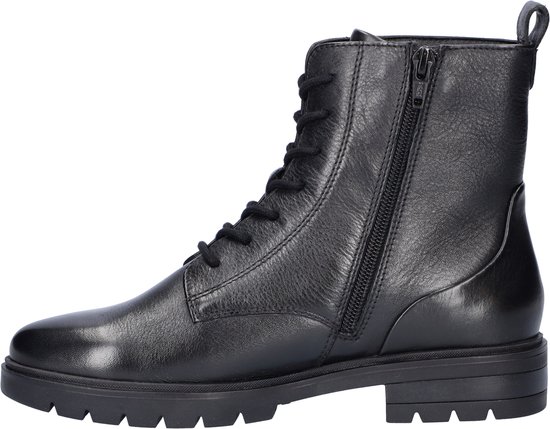 Zwarte leren veterboot, gezien vanaf de zijkant met rits. Met veters en een grove zool.
