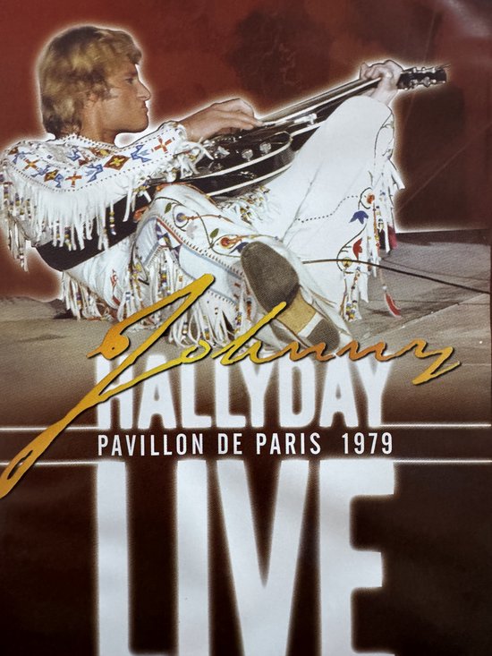 Johnny Hallyday met witte outfit, bespeelt gitaar, Pavillon de Paris 1979 LIVE
