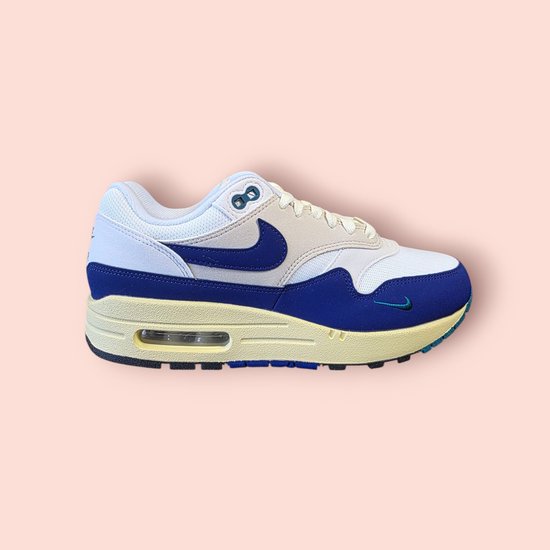 Nike Air Max 1 Athletic Department "Deep Royal Blue" maat 38,5 DOOS ZONDER DEKSEL