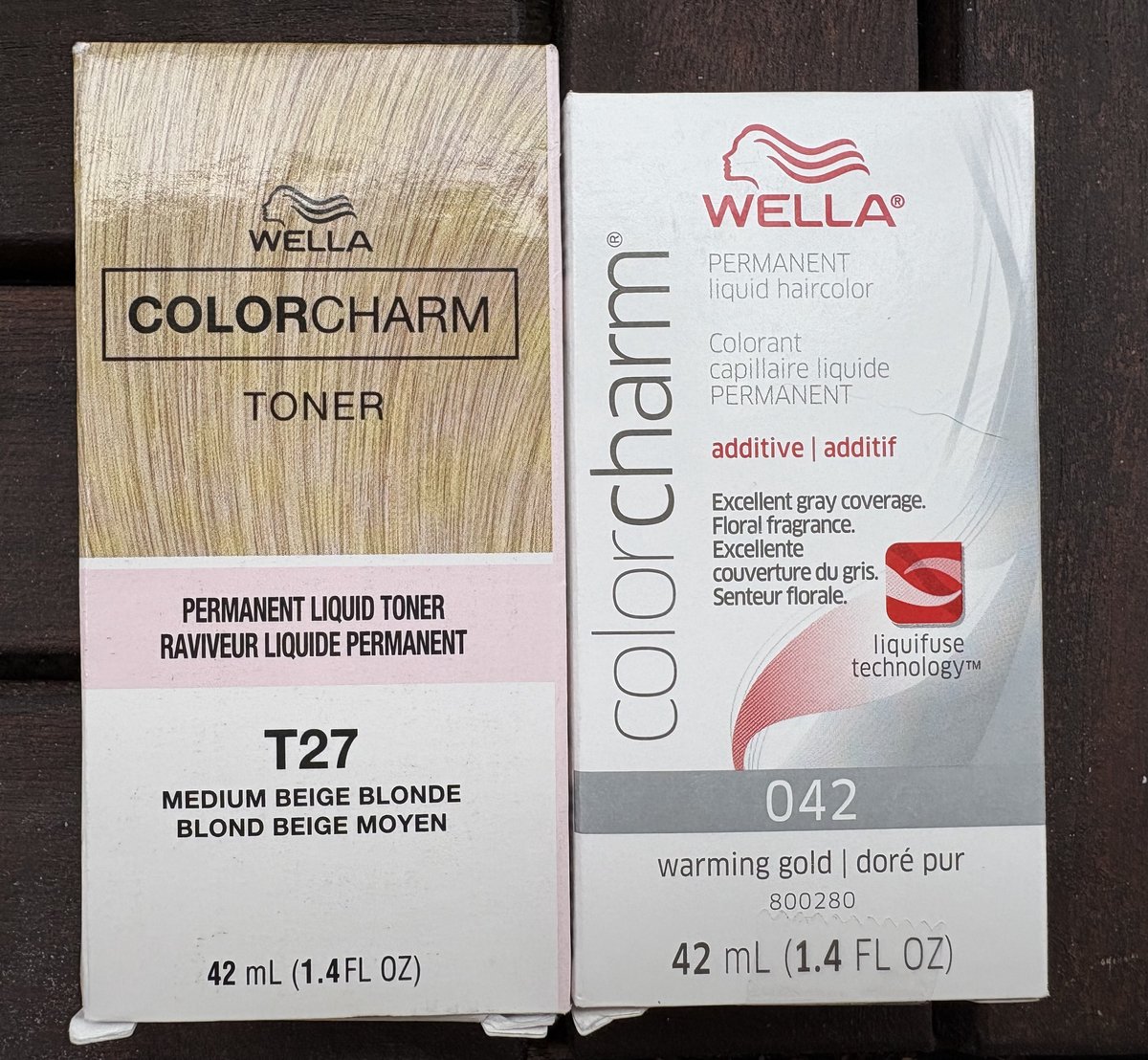 DUOPACK - Wella Color Charm Liquid Toner - T27 & 043 - Medium Beige Blonde & Additive Warming Gold - Wella Toner - Wella Haarkleuring - Warm Blond - Anti Geel