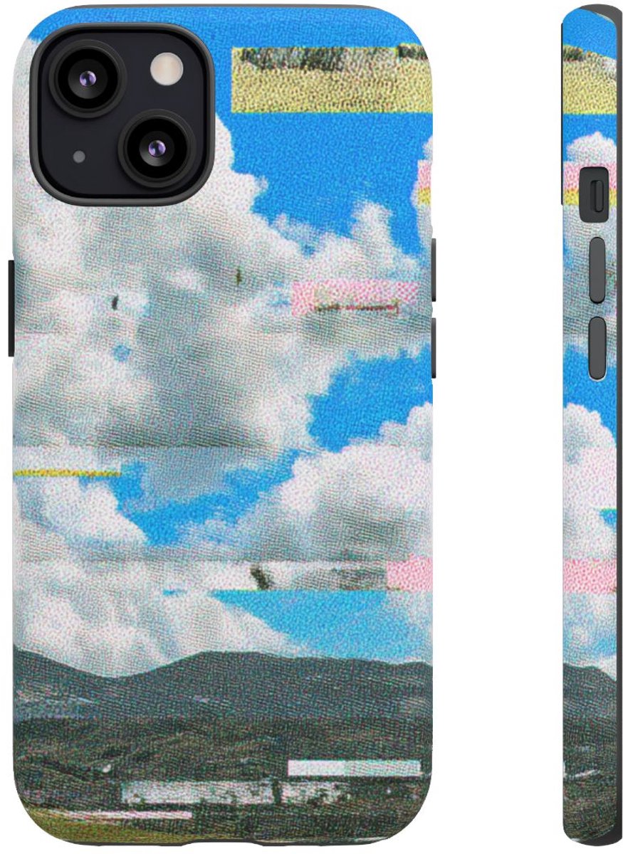 Glitch Effect Wolkenlucht met Bergen – Telefoonhoesje Geschikt voor iPhone 13