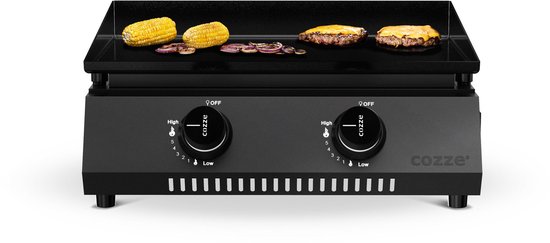 Zwarte Cozze gas plancha BBQ met 2 branders, met twee maiskolven en 2 hamburgers met kaas.