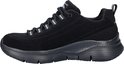 Zwarte Skechers sneaker met vetersluiting, grijze accenten en een dikke zool.