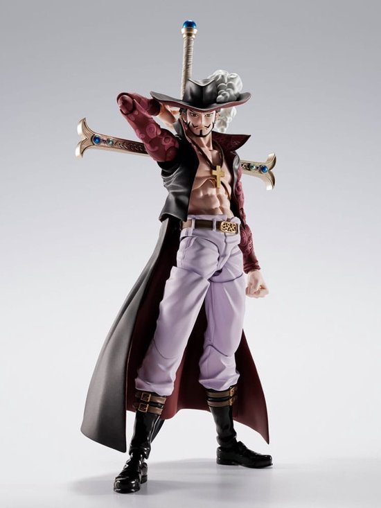 Bandai Tamashii Nations One Piece S.H.Figuarts Action Figure Dracule Mihawk Hawkeye 17 cm Action Figuur