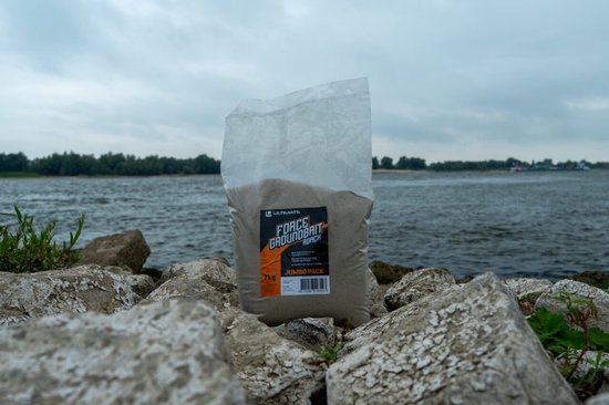 Ultimate Force Baits Lokvoer Dark Roach (7kg) - Lokvoer van Merkloos — afbeelding 5