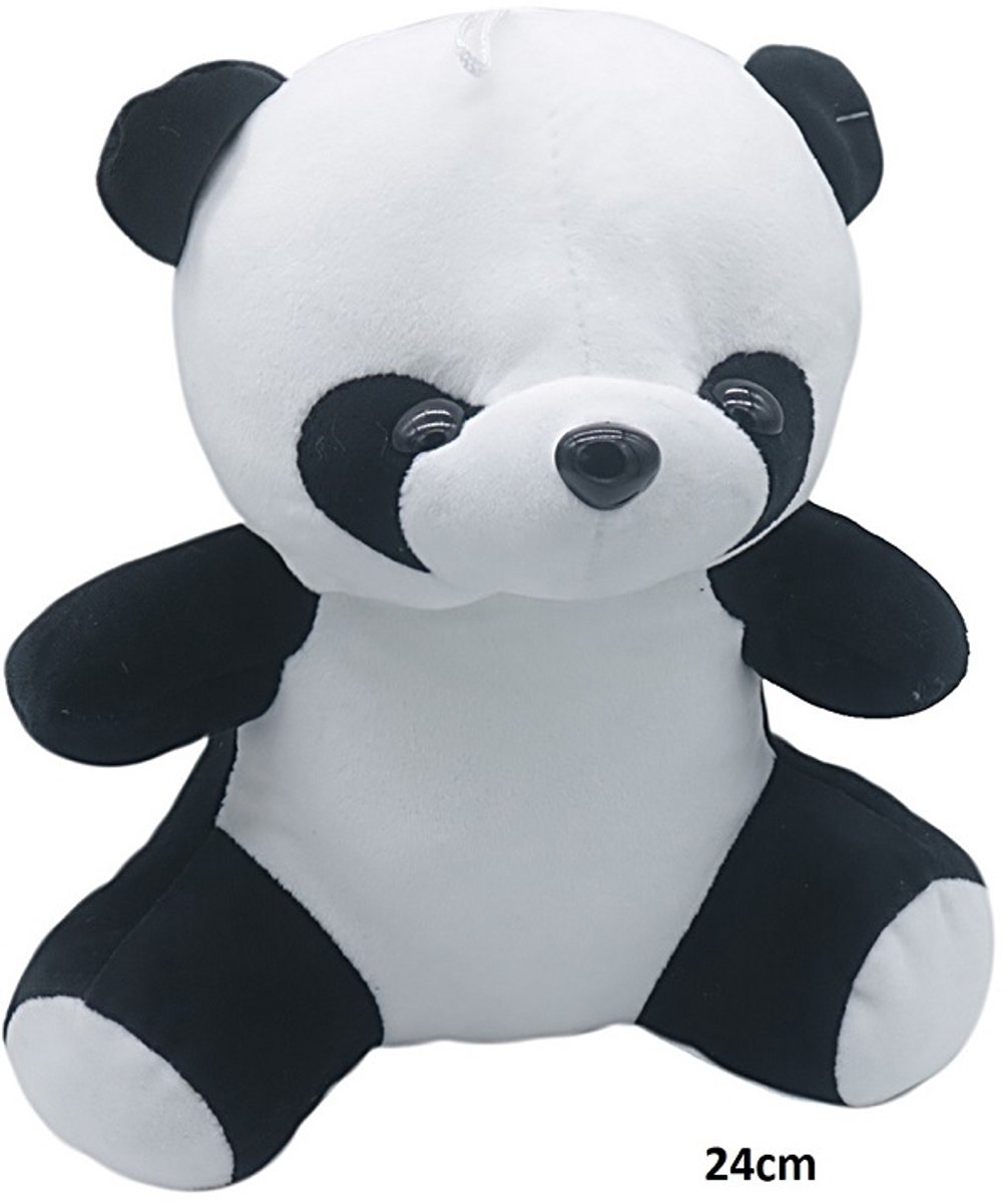 Een lieve en zachte knuffel! Voor deze leuke Panda beer 24cm hoog is altijd wel een mooie plek te vinden bijv. kinderkamer, babykamer, woonkamer, auto en nog veel meer plaatsen. Erg leuk om voor uzelf te kopen maar ook leuk om cadeau te geven.