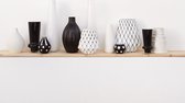 Decoratieve vaas in wit en zwart aluminium H26