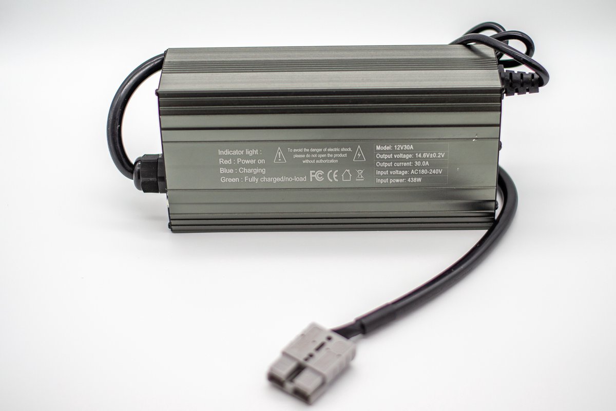 Accu Oplader 12V 30A voor LiFePO4 accu