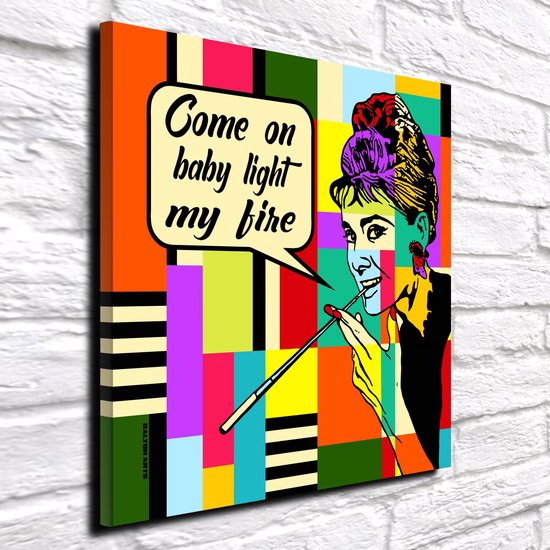 Pop Art Audrey Hepburn - Canvas Print - op dennenhouten kader - 60 x 60 x 2 cm - Wanddecoratie