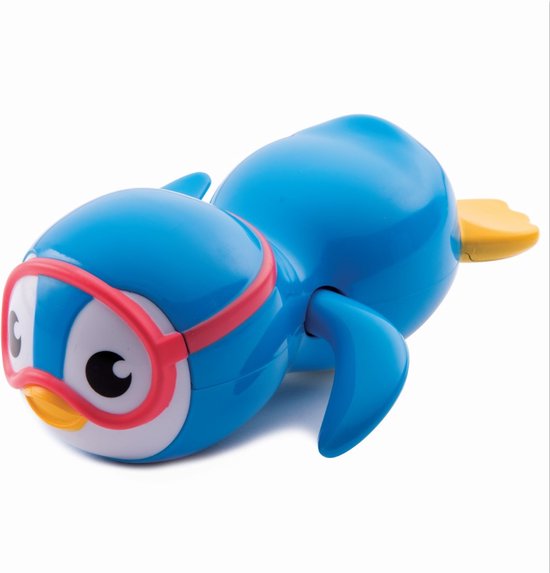 Blauwe opwindbare pinguïn met rode duikbril en gele vinnen, liggend op witte achtergrond.