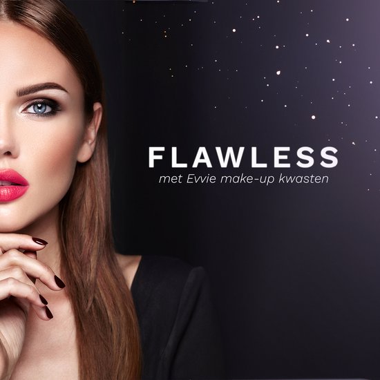 Model met make-up, lippenstift en oogmake-up, met tekst 'FLAWLESS met Evvie make-up kwasten'.