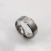 RVS - strakke - Elegant geborsteld zilverkleurig - ring maat 20, twee losse ring op elkaar die je mee kan draaien - ( ook wel stress ring genoemd).