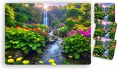 Placemats - 6 stuks 42 x 30 cm bedrukt -Een beekje omgeven door bloemen en planten in een natuurlijke buitenomgeving - en 10 bijpassende onderzetters 10 x 10 cm