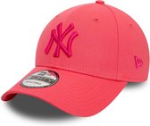 New Era New York Yankees League Essential Pink 9FORTY Adjustable Cap