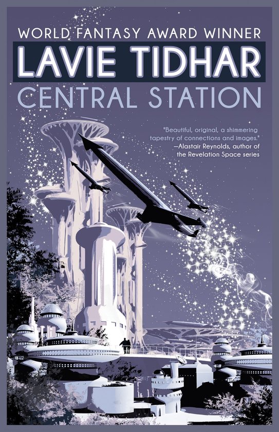 Boekomslag van Central Station, met een futuristische stad en ruimtevaartuigen.