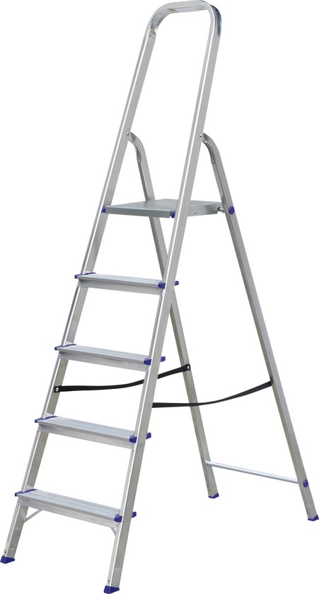 Aluminium trapladder met 5 treden, blauwe dopjes, en een steunband.