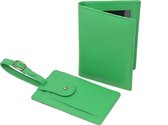 Lederen paspoorthoes en kofferlabel - groen - Groene set paspoort hoesje en bagagelabel van leer - STUDIO Ivana van der Ende