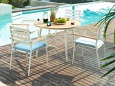 MYLIA Tuineethoek van hout en aluminium: een tafel D110 cm en 4 fauteuils - Wit en licht naturel - MIAMI van MYLIA L 110 cm x H 74 cm x D 110 cm