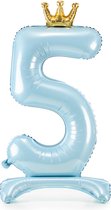 Partydeco - Staande folieballon Cijfer 5 Sky-Blue met kroon 84 cm