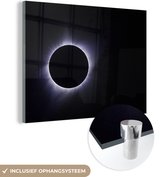 MuchoWow® Glasschilderij 80x60 cm - Schilderij acrylglas - Eclips met blauwe tinten - Foto op glas - Schilderijen