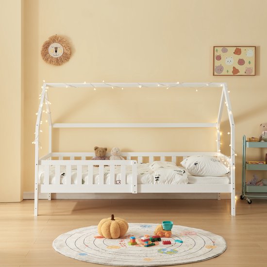 Kinderbed Ydre huisbed met matras en bedbodem 90x200 cm wit [en.casa]