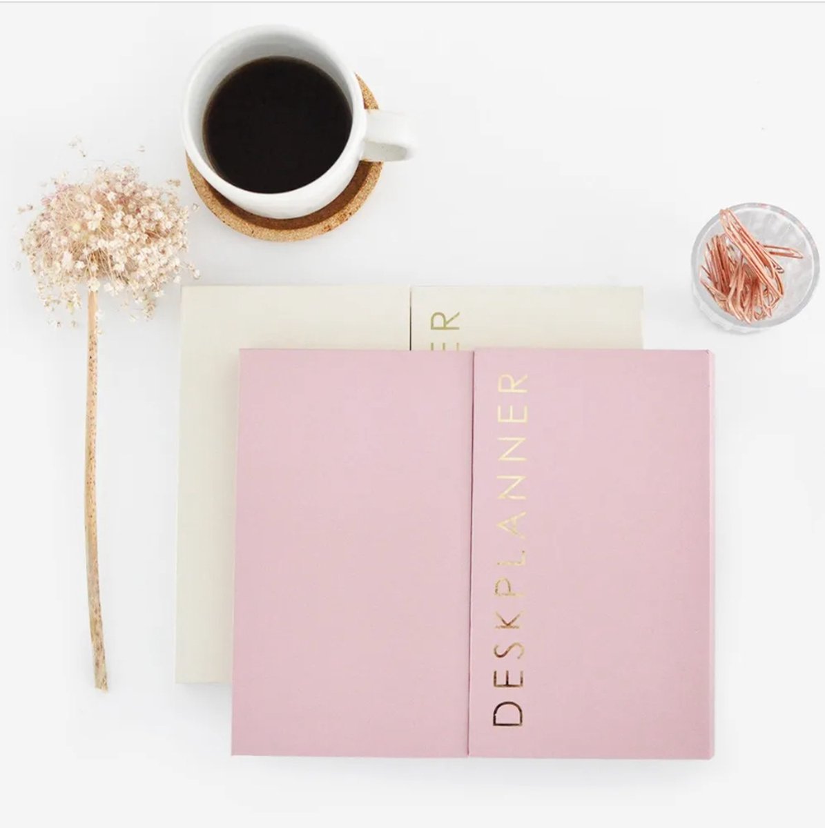 Desk planner - pink