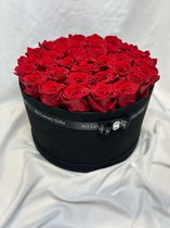 AG Luxurygifts flower box - rozen box - velvet box - Valentijnsdag - cadeau - gift box - flowers - rozen - soap roses - Moederdag cadeau -