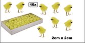 46x Mini Sier Paaskuikentjes geel - 2cm x 2 cm - Paas kuikentje Pasen thema feest kuiken ei party paasdecoratie
