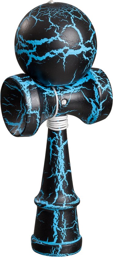 Zwarte kendama met blauwe bliksemprint, bal op de bovenste schotel.