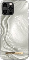 iDeal Of Sweden Coque Fashion pour iPhone 12 / 12 Pro Lumineux Pearl