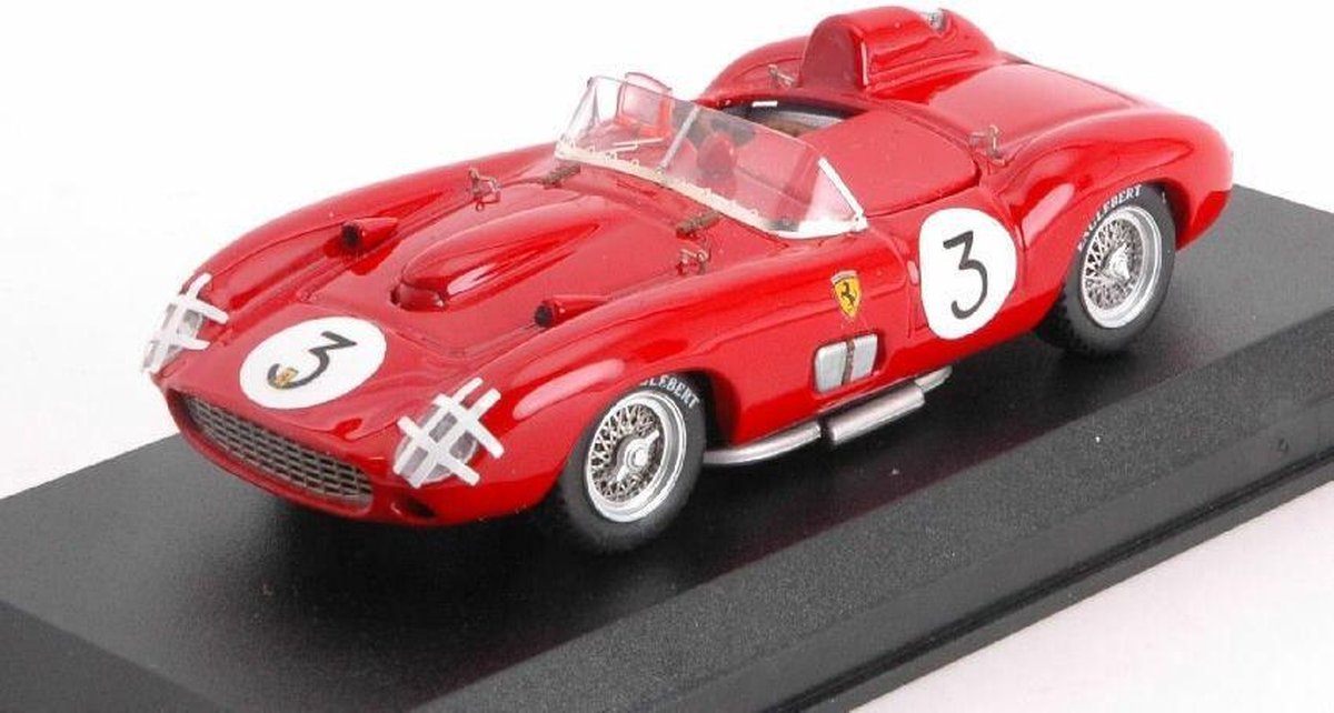 De 1:43 Diecast Modelcar van de Ferrari 335S Spider #3 van de GP van Zweden in 1957. De coureurs waren Hawthorn en Musso. De fabrikant van het schaalmodel is Art-Model. Dit model is alleen online verkrijgbaar