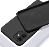 Iphone 12 telefoonhoesje in het zwart van siliconen