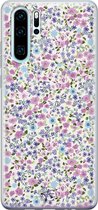 Huawei P30 Pro hoesje - Paarse bloemen - Siliconen - Soft Case Telefoonhoesje - Bloemen - Paars