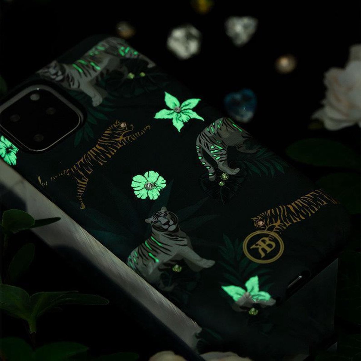 Swarovski iphone 11 case deals
