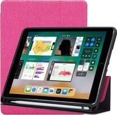 Apple iPad 6 9.7 (2018) Hoes - Mobigear - Tri-Fold Serie - Kunstlederen Bookcase - Roze - Hoes Geschikt Voor Apple iPad 6 9.7 (2018)