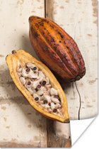 Tropische cacaobonen op een houten achtergrond Poster 120x180 cm - Foto print op Poster (wanddecoratie woonkamer / slaapkamer) XXL / Groot formaat!