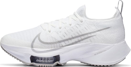 W Nike Air Zoom Tempo Next% Flyknit - Maat 37.5 | bol.com