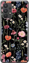Samsung Galaxy A32 4G hoesje siliconen - Dark flowers - Soft Case Telefoonhoesje - Print / Illustratie - Goud