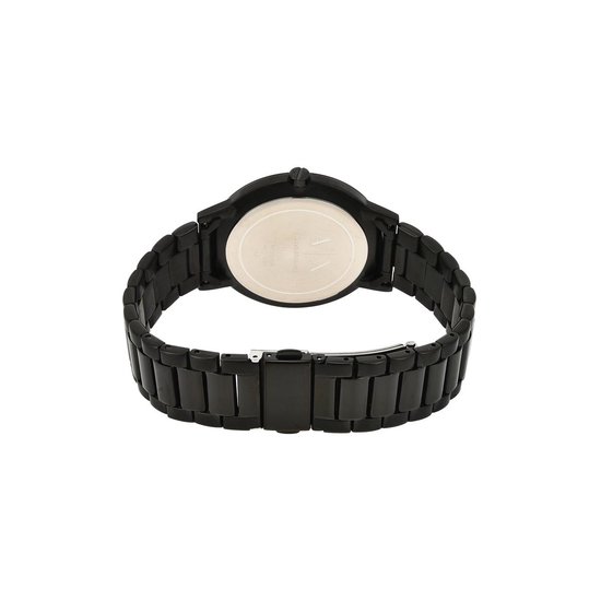 Zicht op de gesp en de achterkant van een zwart Armani Exchange horloge.