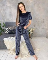 blauw huispak - fluweel - comfortabel - pyjama - elastisch - vrouwelijk - loungewear - vrije tijd - classy.