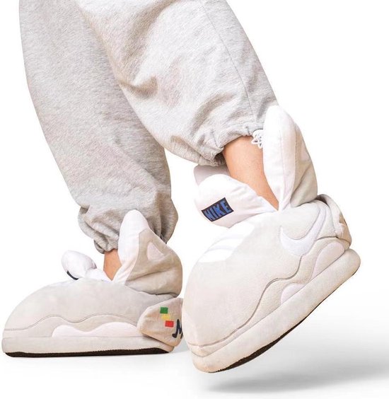 Sneaker sloffen - Nike MAG - Sneaker Pantoffels - Maat 36-44 - One Size  -NIKE MAG... | bol.com