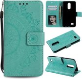 LG K4 (2017) (Amerikaanse versie) Totem Flower Reliëf Horizontale Flip TPU + PU lederen tas met houder & kaartsleuven & portemonnee (groen)