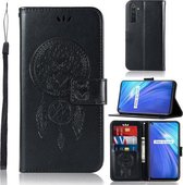 Voor OPPO Realme 6 Windgong Uil Embossing Patroon Horizontale Flip Leren Case, met Houder & Kaartsleuven & Portemonnee (Zwart)