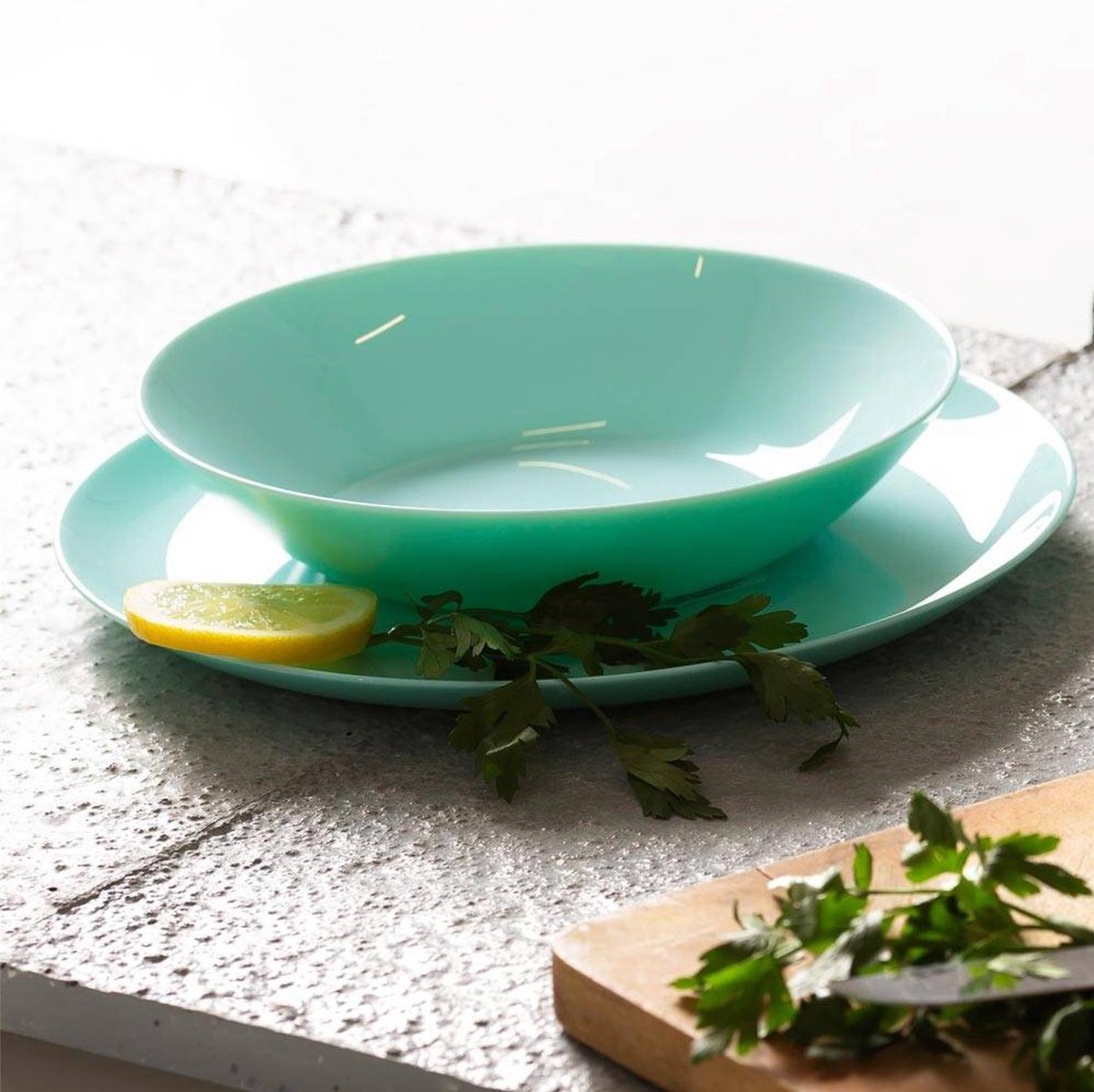 Assiette calotte Venizia Light Turquoise 20 cm LUMINARC