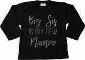 T-Shirt voor een grote zus-Bekendmaking zwangerschap-big sis is my new name-zwart-zilver-Maat 122/128